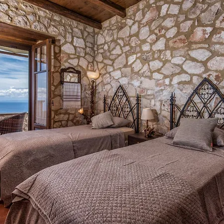 Villa Armos Stone - Private Pool & Sea Views, By Zantewize Skinária