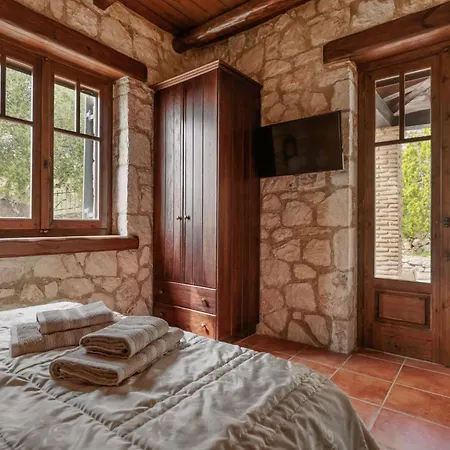 Armos Stone - Private Pool & Sea Views, By Zantewize Villa Skinária